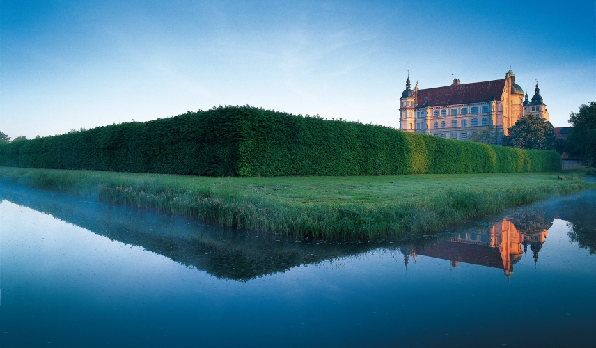 Blick auf das Güstrower Schloss.