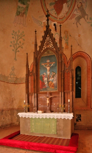 Der Altar der Lüdershäger Kirche