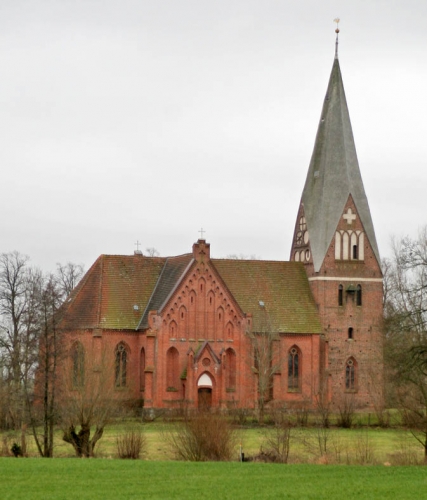 Die Kirche Diedrichshagen von Norden