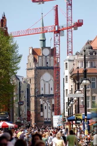 Das Kröpeliner Tor von der Stadtseite aus gesehen.