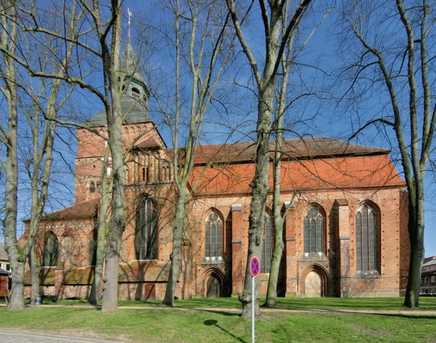 Die Kirche Sternberg