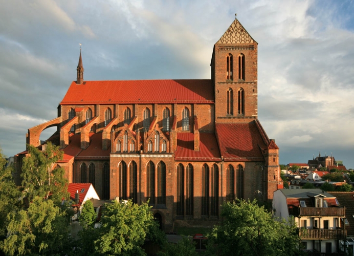 Die St. Nikolaikirche in Wismar.