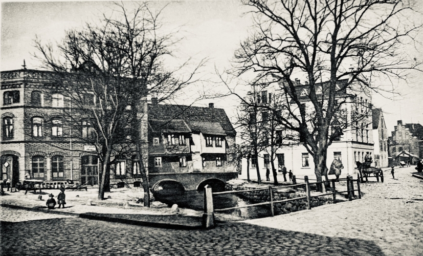 Historische Ansicht: Runde Grube und Gewölbe