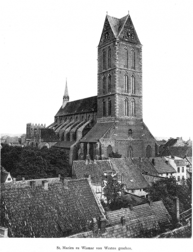 Die St. Marienkirche vor ihrer Zerstörung 1945.