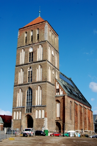 Die Nikolaikirche von Südwesten.