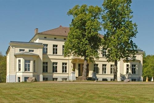 Erbaut im neoklassizistischen Stil: Gutshaus Zülow