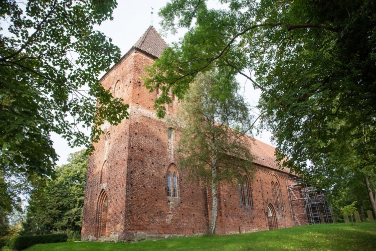 Die Kirche St. Thomas in Damshagen